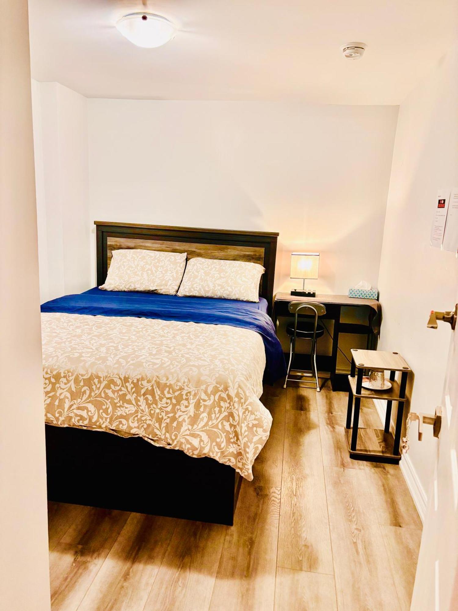 Cozyhome Markham Room photo